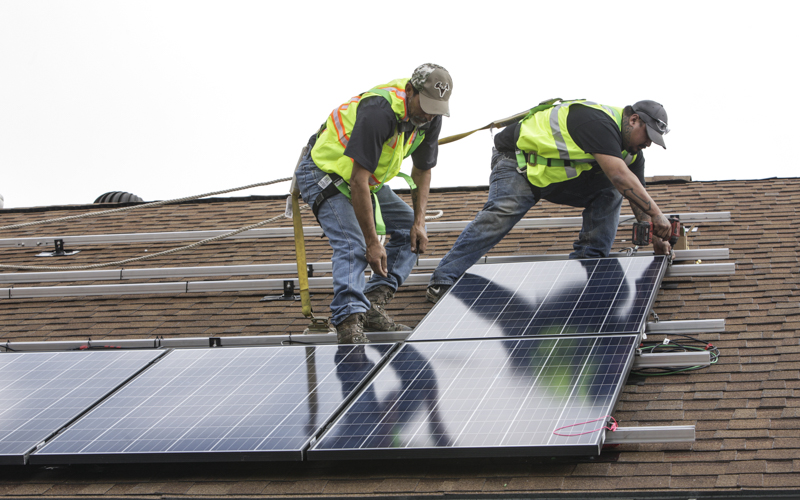 Solar Panel Installer